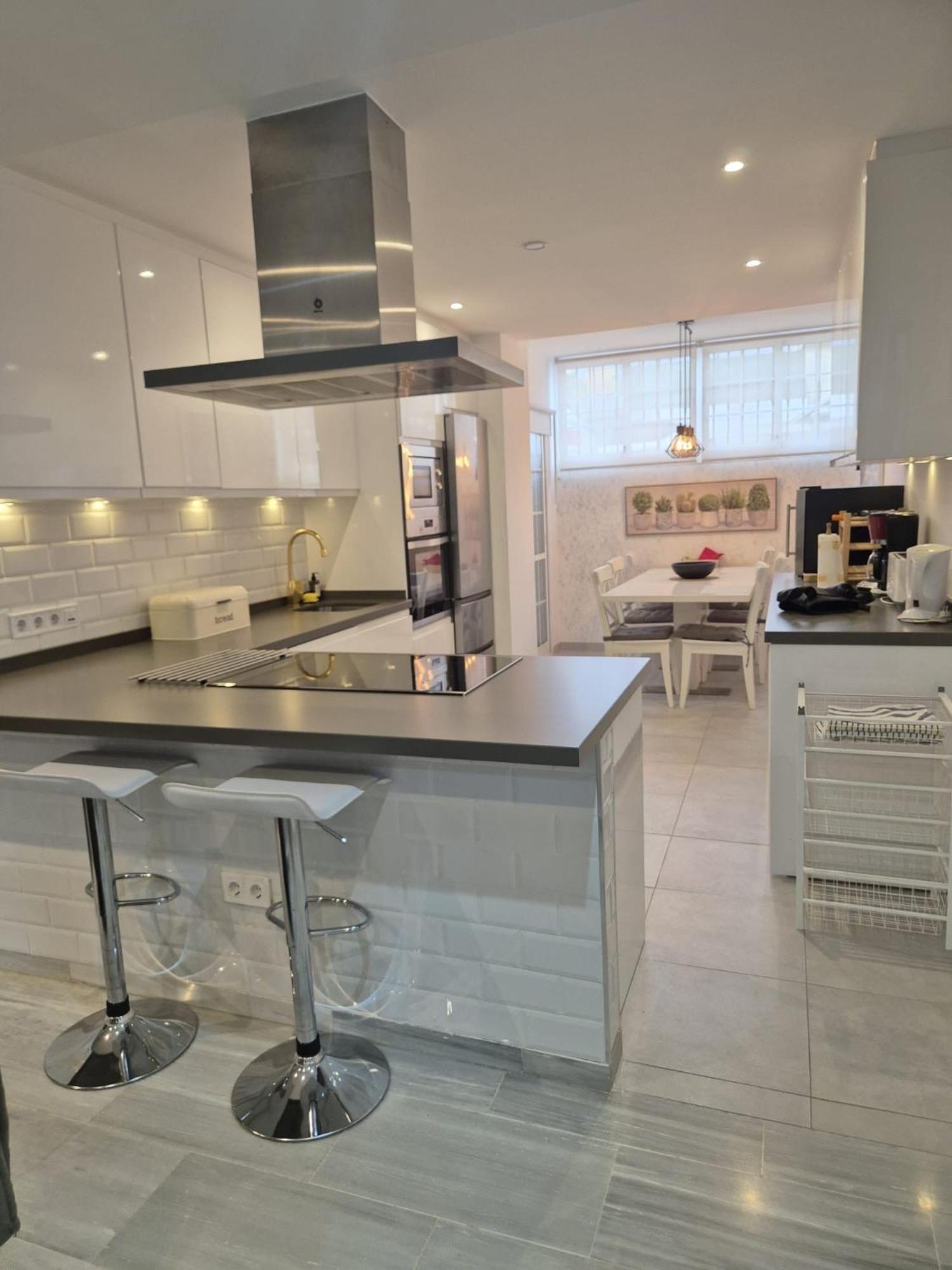 Luxurious Three Bedroom Duplex Apt Close To Beach Fuengirola Ngoại thất bức ảnh
